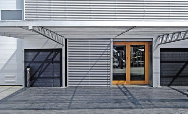 Intersan corporate headquarters, Poliny