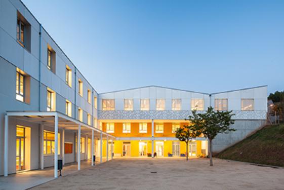 Escola primria 'El Morrot' (CEIP), Olot